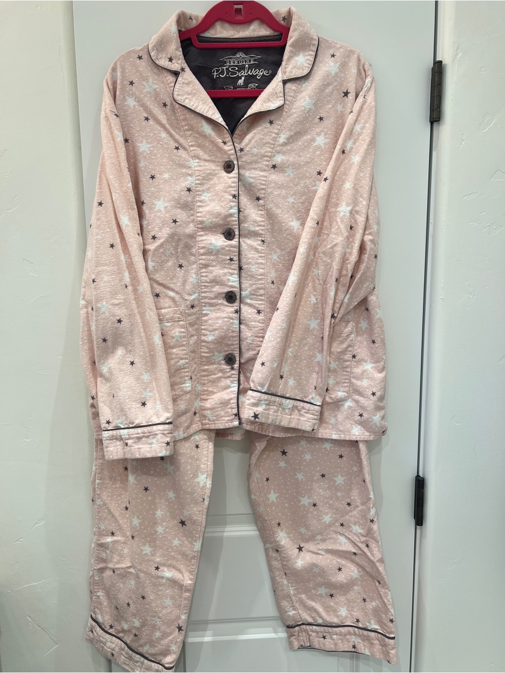 P.J. Salvage Pink Celestial Star Flannel Pajama Set Size L — Cute and Cozy!